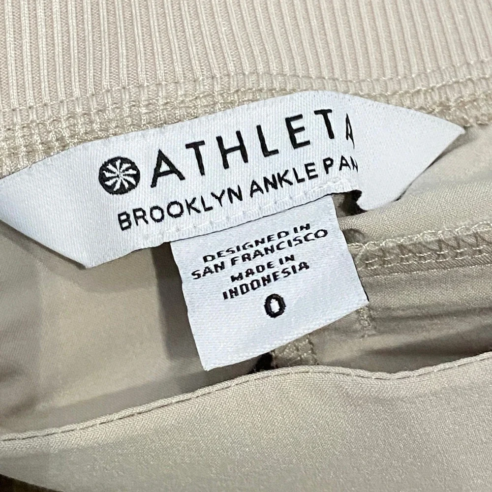 Athleta Brooklyn Ankle Pants Womens 0 Beige Stone Tapered Stretch Travel 198677